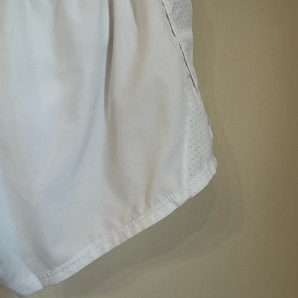 NWOT Nike dri fit white running shorts size M - Picture 6 of 10